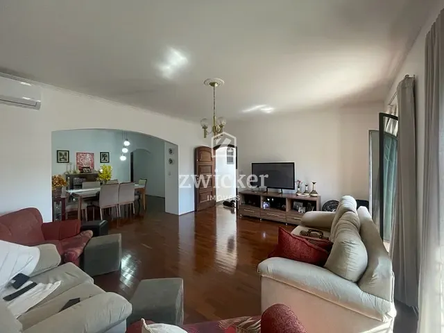 Casa com 330m² 4 quartos e 4 banheiros, à venda, no bairro Vila Pacífico em Bauru