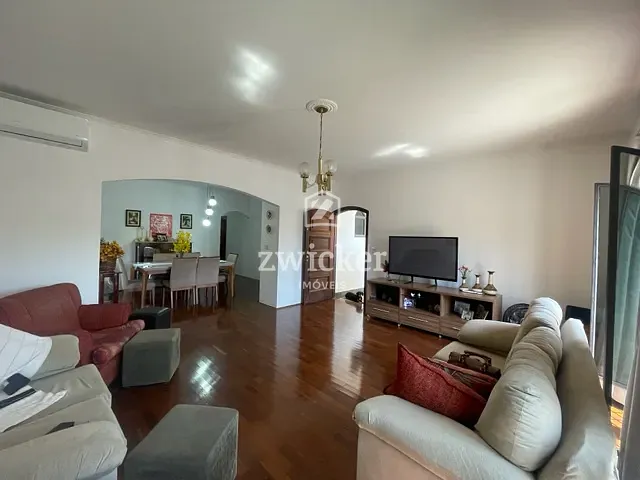 Casa com 330m² 4 quartos e 4 banheiros, à venda, no bairro Vila Pacífico em Bauru