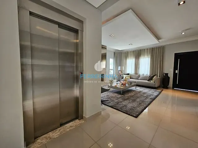 Casa com 418m² 4 quartos e 2 banheiros, à venda, no bairro Urbanova em São José dos Campos