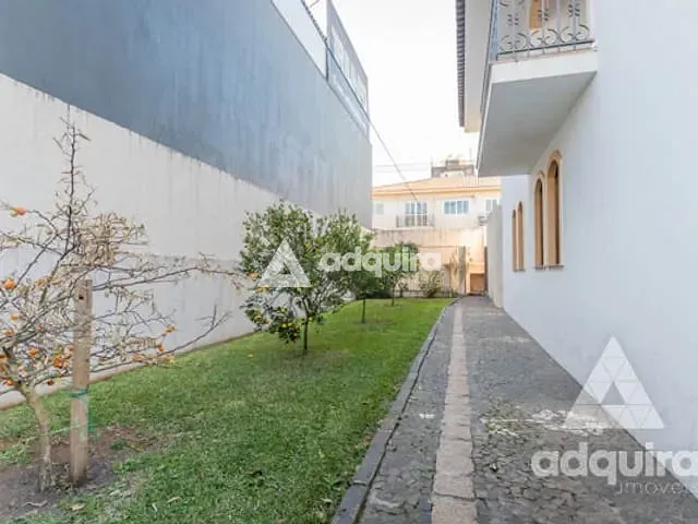 Sobrado com 736m² 4 quartos e 5 banheiros, à venda, no bairro Nova Rússia em Ponta Grossa