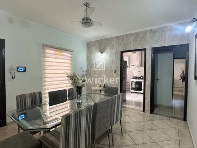 Casa com 277m² 5 quartos e 3 banheiros, à venda, no bairro Vila Guedes de Azevedo em Bauru