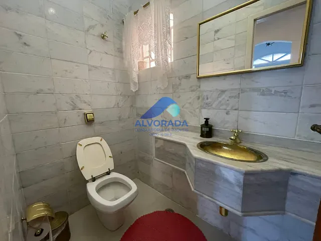 Casa 3 quartos e 6 banheiros, à venda, no bairro Jardim Apolo I em São José dos Campos