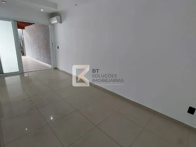 Casa com 162m² 4 quartos e 2 banheiros, à venda, no bairro Jardim dos Colibris em Indaiatuba