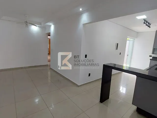 Casa com 162m² 4 quartos e 2 banheiros, à venda, no bairro Jardim dos Colibris em Indaiatuba