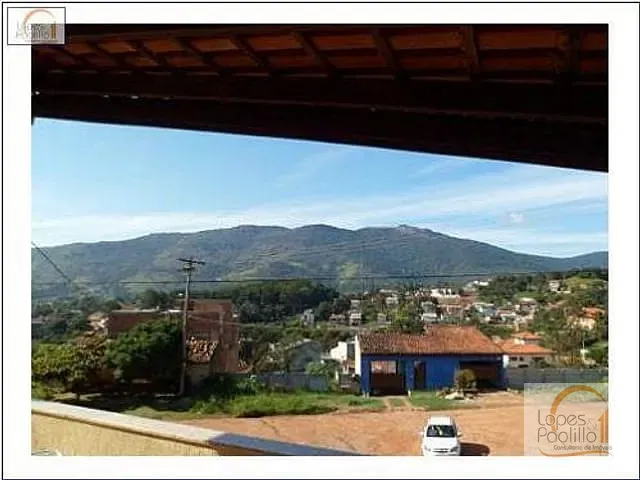 Casa com 285m² 3 quartos e 3 banheiros, à venda, no bairro Jardim Maristela em Atibaia