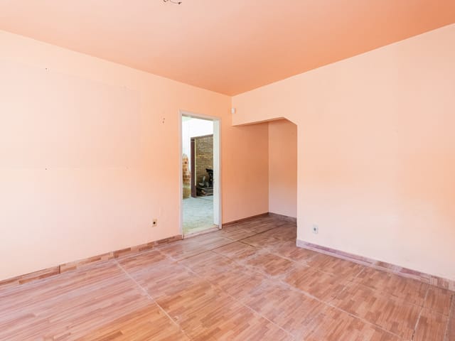 Casa com 462m² 3 quartos e 2 banheiros, à venda, no bairro Fragata em Pelotas
