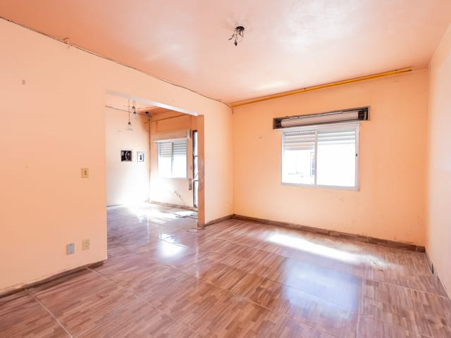 Casa com 462m² 3 quartos e 2 banheiros, à venda, no bairro Fragata em Pelotas