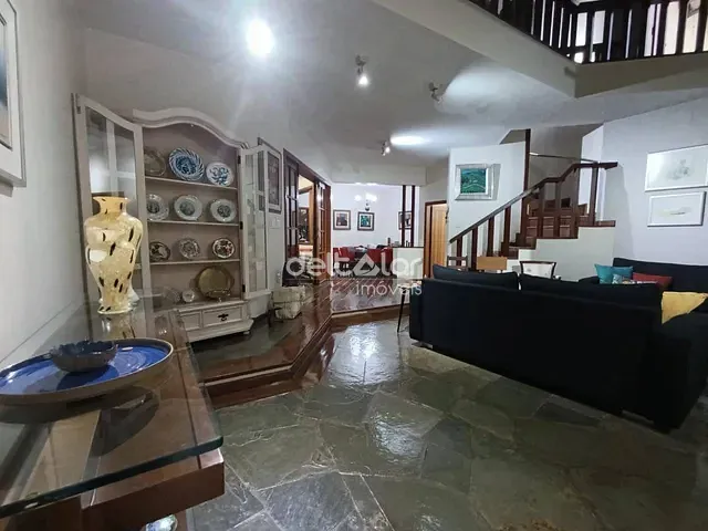 Casa com 360m² 5 quartos e 3 banheiros, à venda, no bairro Itapoã em Belo Horizonte