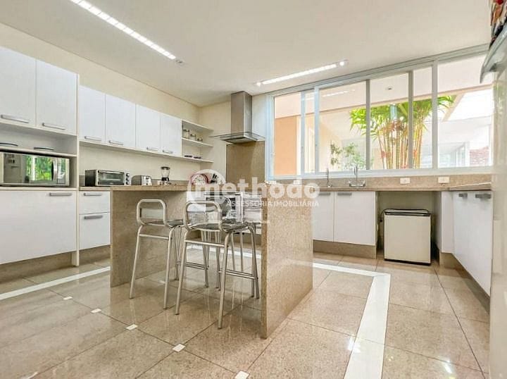 Casa, 5 quartos, 642 m² - Foto 13