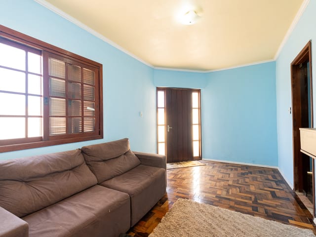 Casa 2 quartos e 2 banheiros, à venda, no bairro Fragata em Pelotas