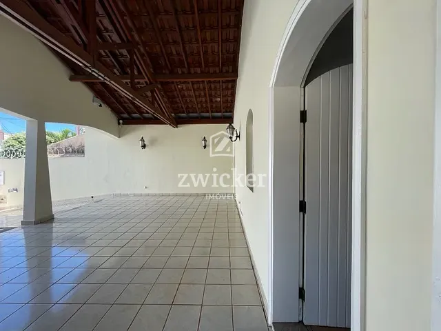 Casa com 726m², para alugar, no bairro Vila Santa Tereza em Bauru