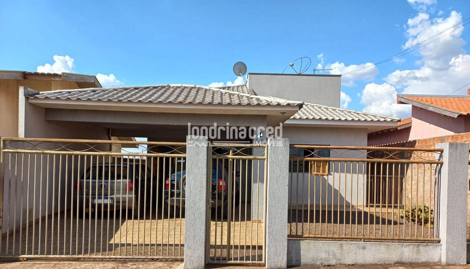 Casa, 3 quartos, 142 m² - Foto 1