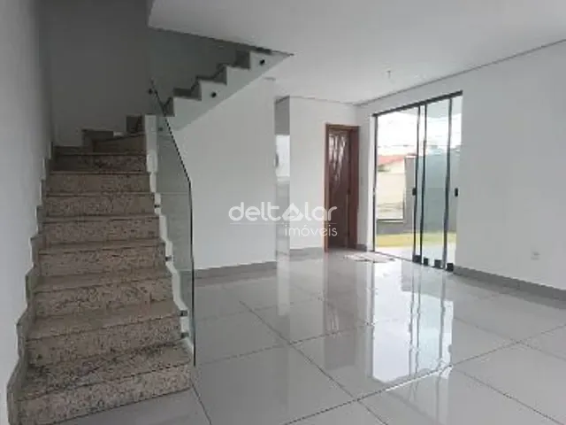 Casa com 160m² 3 quartos e 3 banheiros, à venda, no bairro Santa Amélia em Belo Horizonte