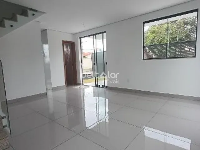 Casa com 160m² 3 quartos e 3 banheiros, à venda, no bairro Santa Amélia em Belo Horizonte