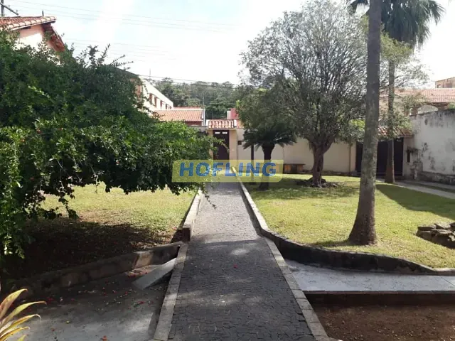 Casa com 562m² 3 quartos e 2 banheiros, à venda, no bairro Vila Paulista em Rio Claro