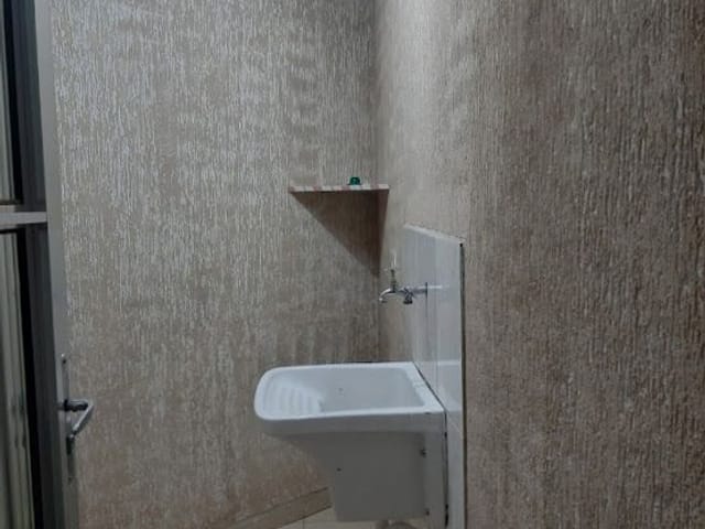 Casa com 133m² 2 quartos e 2 banheiros, à venda, no bairro Jardim Mirian em Vargem Grande Paulista