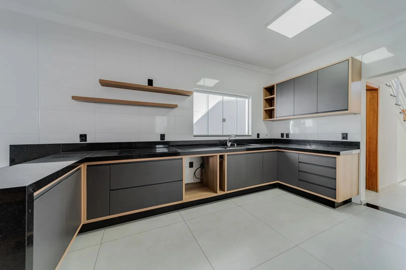 Casa, 3 quartos, 214 m² - Foto 32