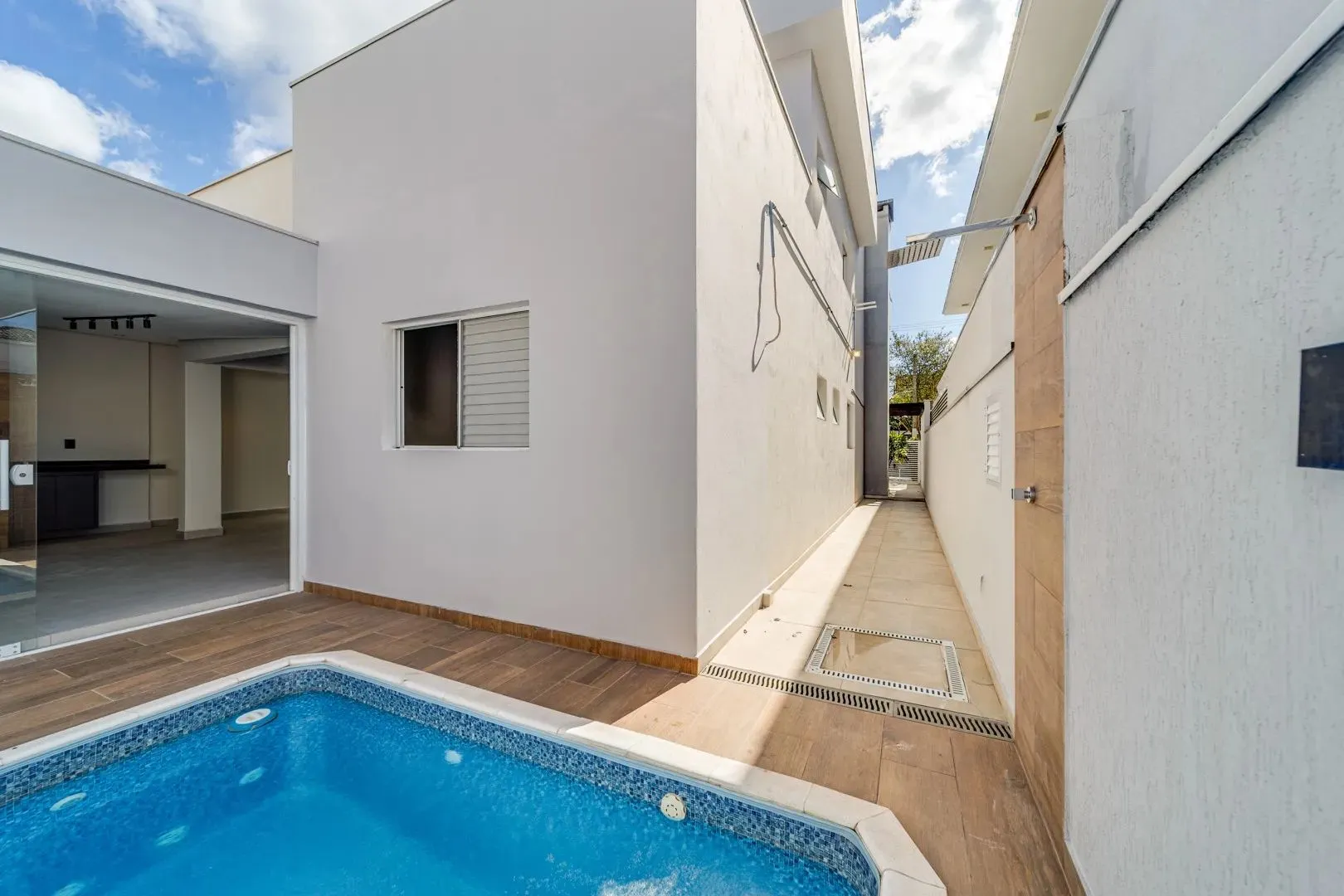 Casa, 3 quartos, 214 m² - Foto 35