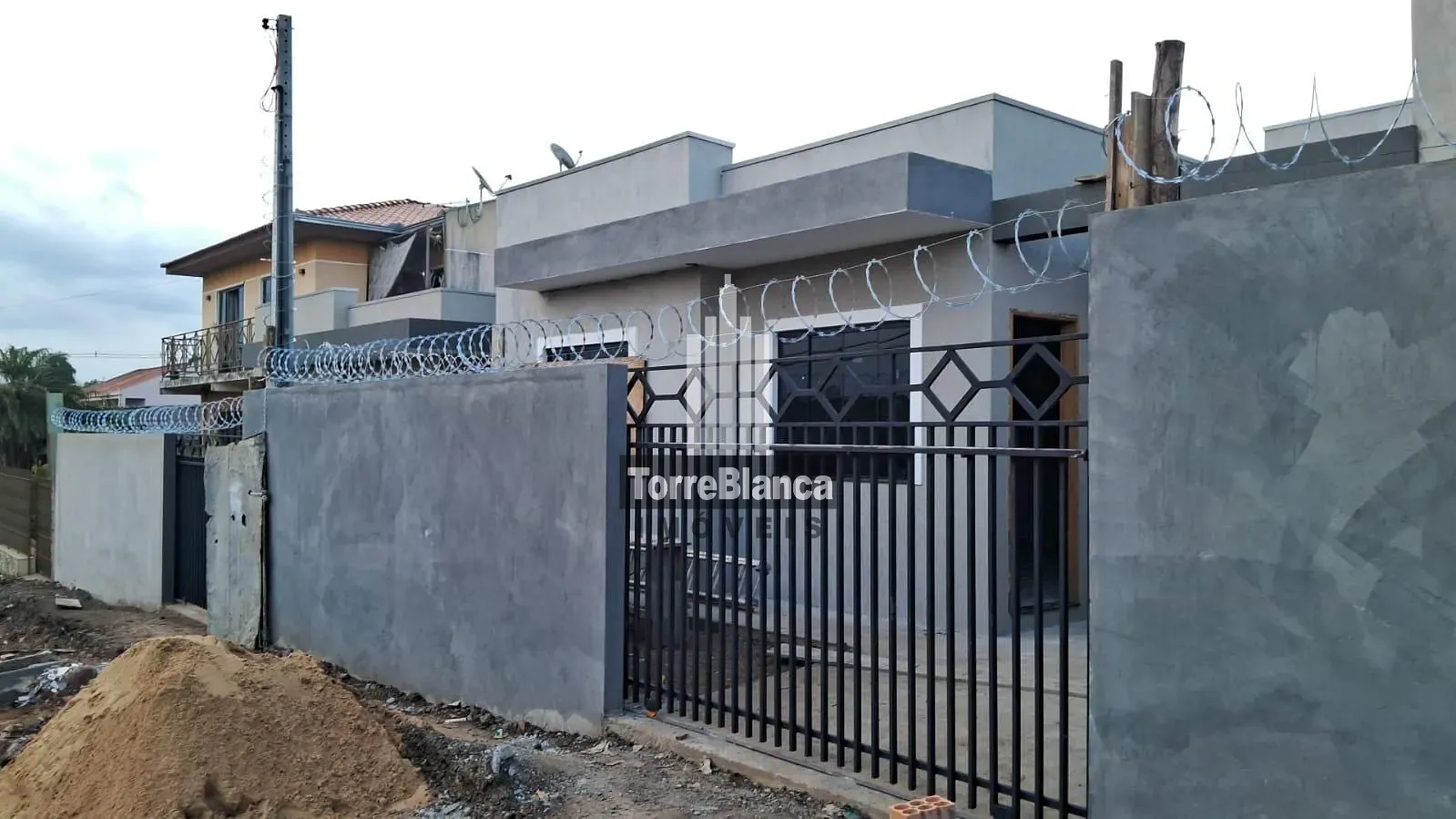Casa, 3 quartos, 63 m² - Foto 1