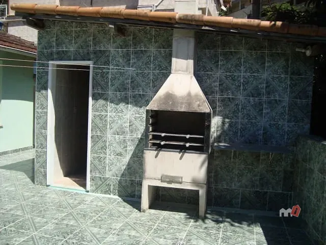 Casa à venda, no bairro Itamarati em Petrópolis