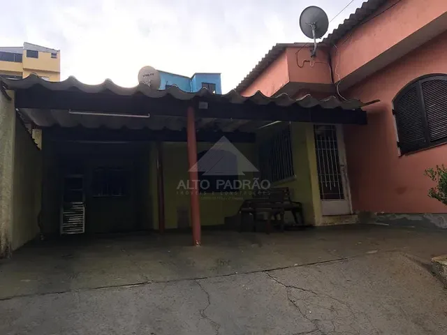 Casa com 470m² 3 quartos e 1 banheiro, à venda, no bairro Jardim Mauá em Mauá