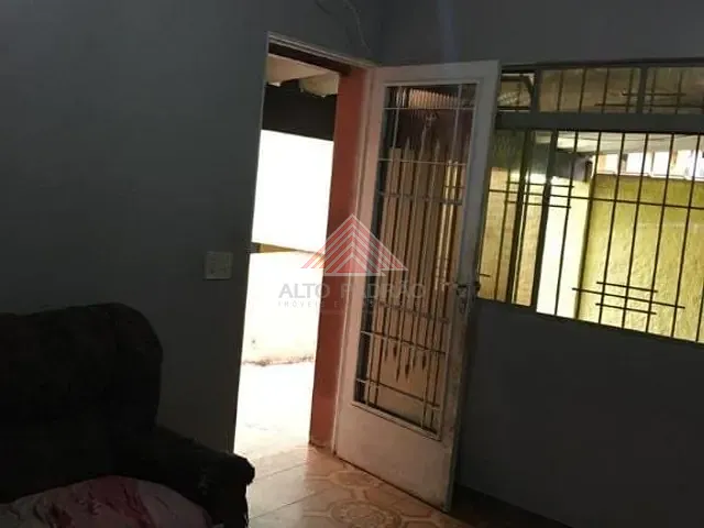 Casa com 470m² 3 quartos e 1 banheiro, à venda, no bairro Jardim Mauá em Mauá