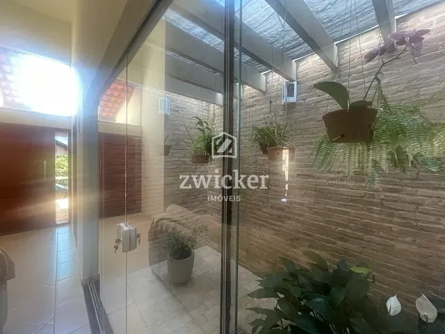 Casa com 600m² 3 quartos e 3 banheiros, à venda, no bairro Residencial Primavera em Rodovia Intermunicipal Elias Miguel Maluf