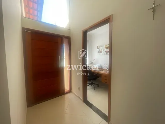 Casa com 600m² 3 quartos e 3 banheiros, à venda, no bairro Residencial Primavera em Rodovia Intermunicipal Elias Miguel Maluf