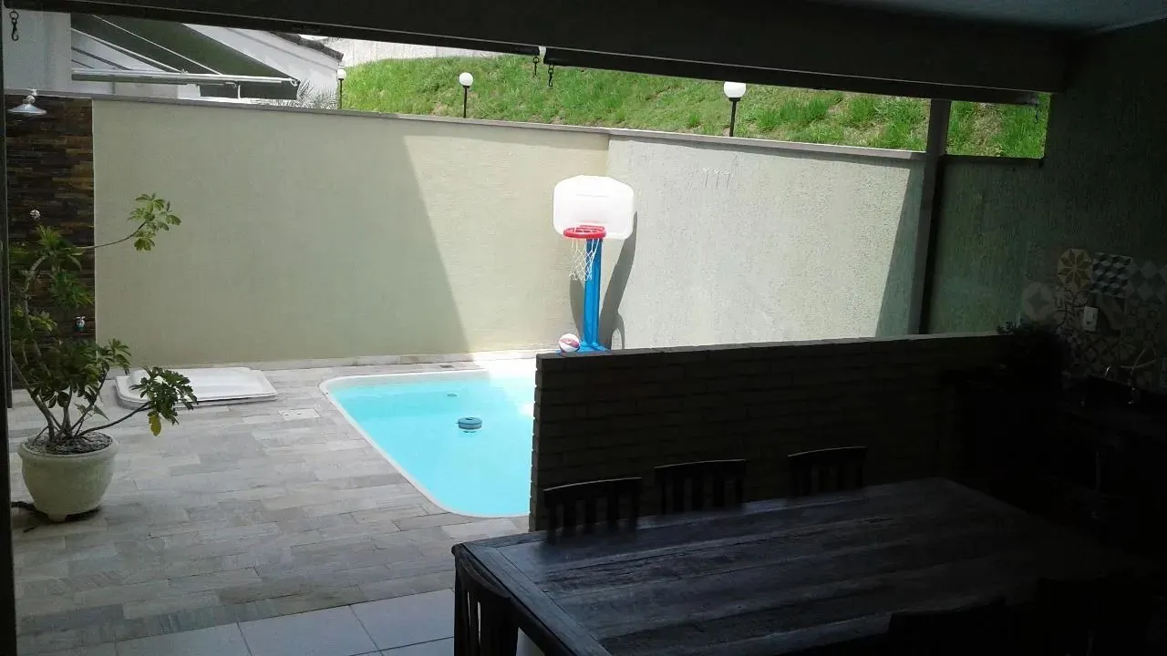 Casa, 4 quartos, 220 m² - Foto 19
