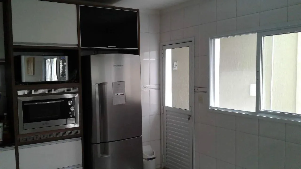 Casa, 4 quartos, 220 m² - Foto 12