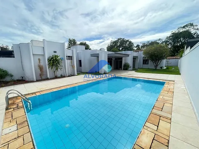 Casa 5 quartos e 3 banheiros, para alugar, no bairro Jardim Apolo I em São José dos Campos
