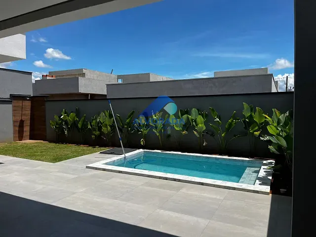 Casa 3 quartos e 2 banheiros, à venda, no bairro Residencial Colinas em Caçapava
