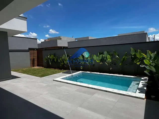 Casa 3 quartos e 2 banheiros, à venda, no bairro Residencial Colinas em Caçapava