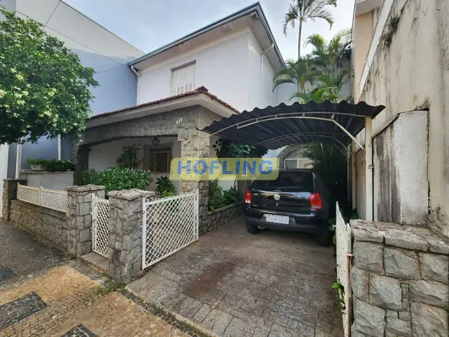 Casa com 188m², à venda, no bairro Centro em Rio Claro