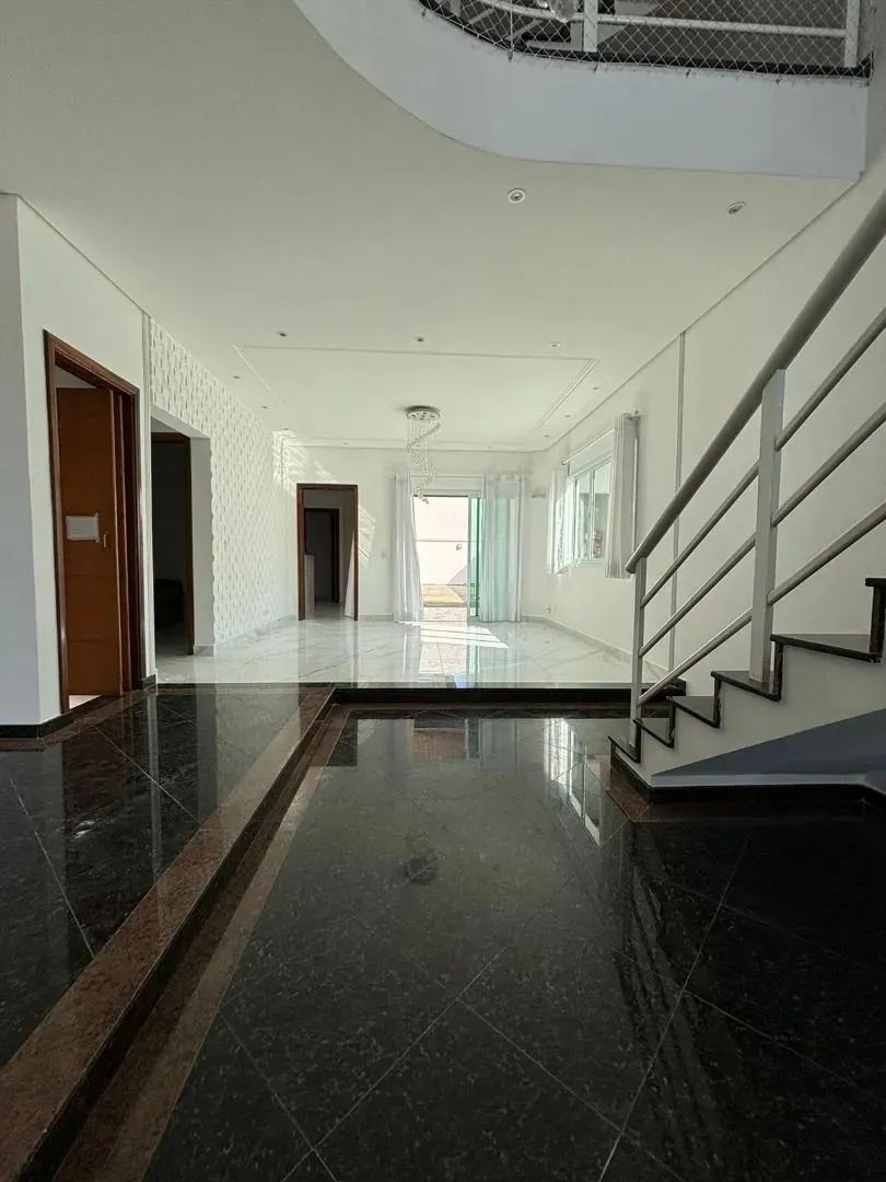 Casa, 4 quartos, 275 m² - Foto 1