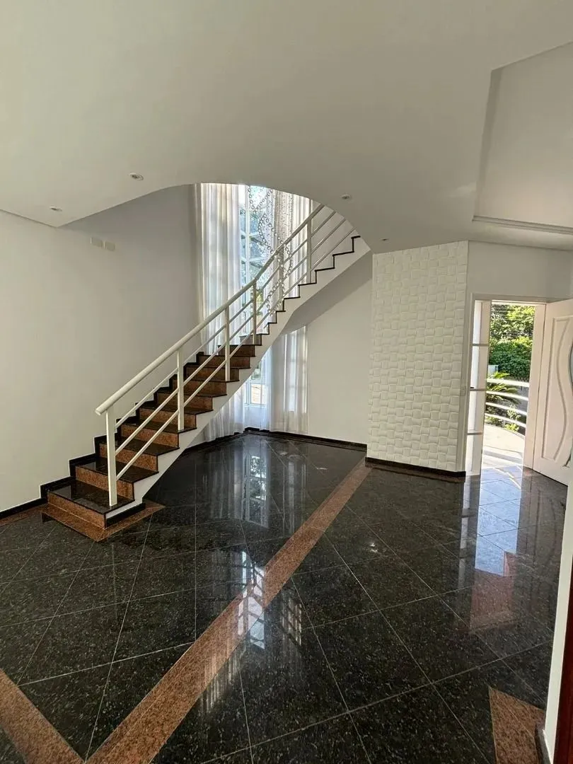 Casa, 4 quartos, 275 m² - Foto 3