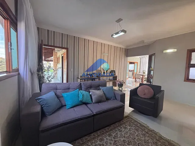 Casa 3 quartos e 2 banheiros, para alugar, no bairro Condomínio Residencial Mirante do Vale em Jacareí