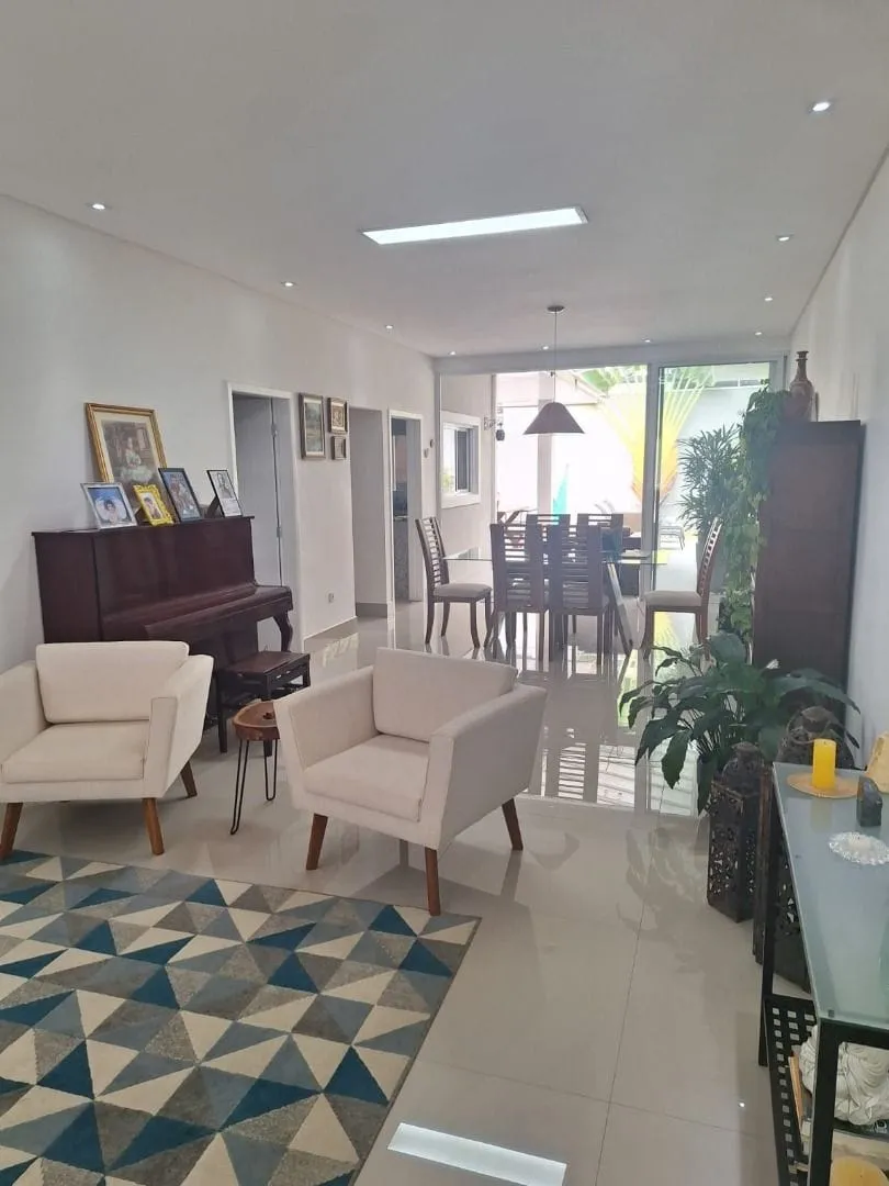 Casa, 3 quartos, 206 m² - Foto 11