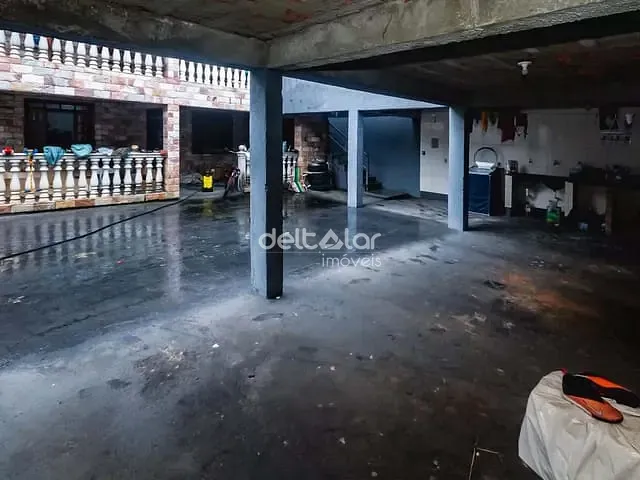 Casa com 365m² 4 quartos e 2 banheiros, para alugar, no bairro São João Batista (Venda Nova) em Belo Horizonte