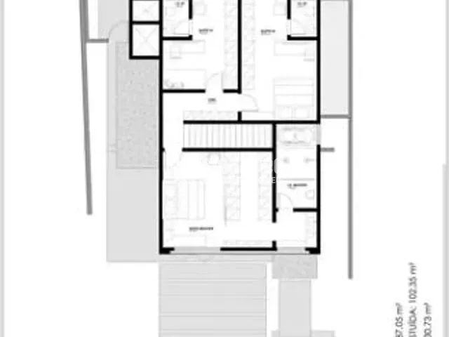 Casa com 231m² 3 quartos e 4 banheiros, à venda, no bairro CONDOMÍNIO ARAGUARI em Londrina