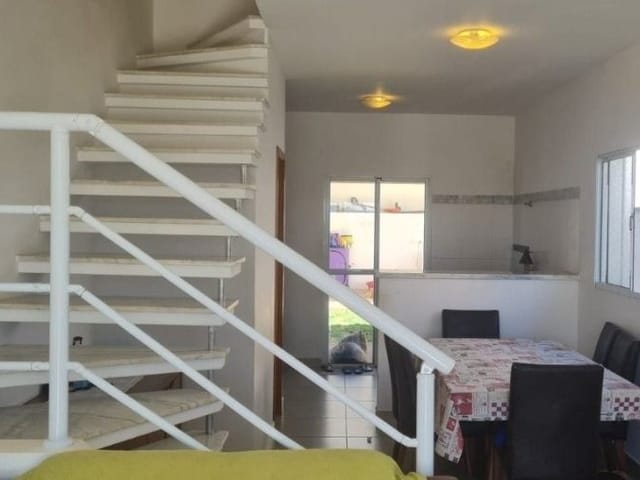 Casa com 125m² 2 quartos e 3 banheiros, à venda, no bairro Centro (Caucaia do Alto) em Cotia