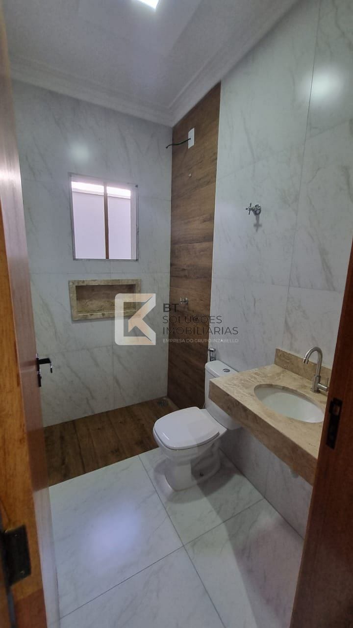 Casa à venda com 3 quartos, 90m² - Foto 13
