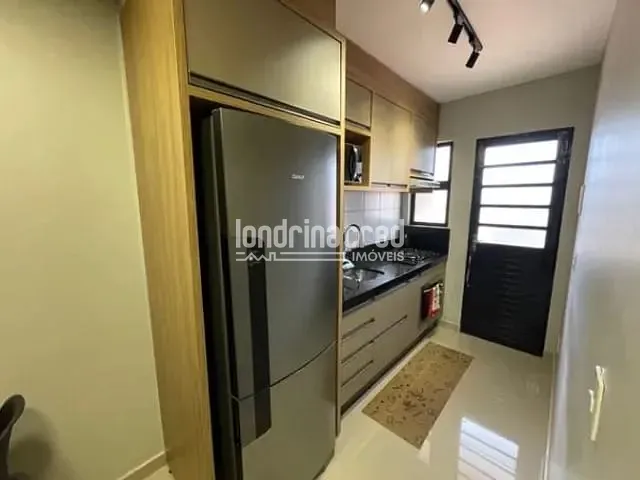 Casa com 137m² 2 quartos e 1 banheiro, à venda, no bairro RESIDENCIAL VIVA LONDRINA em Londrina