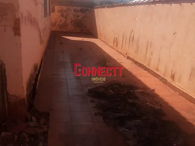 Casa com 570m² 4 quartos e 2 banheiros, à venda, no bairro Jardim Palma Travassos em Ribeirão Preto
