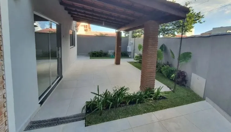 Casa, 3 quartos, 225 m² - Foto 1