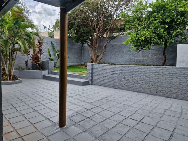 Foto do Casa - Casa para Locação 4 Quartos, 1 Vaga, 291M², Estados Unidos, Uberaba - MG | ZUCATO IMOBILIARIA LTDA