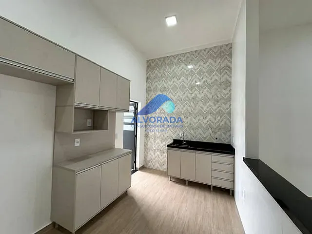 Casa 3 quartos e 2 banheiros, à venda, no bairro Jardim Satélite em São José dos Campos