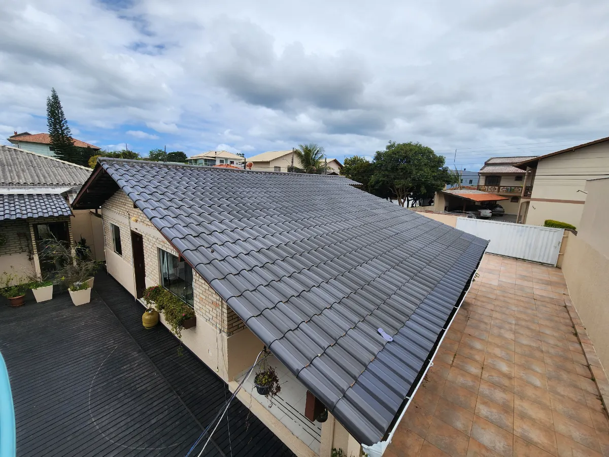Casa para venda em Ingleses do Rio Vermelho com 3 quartos, sendo 2 suítes, 404m²