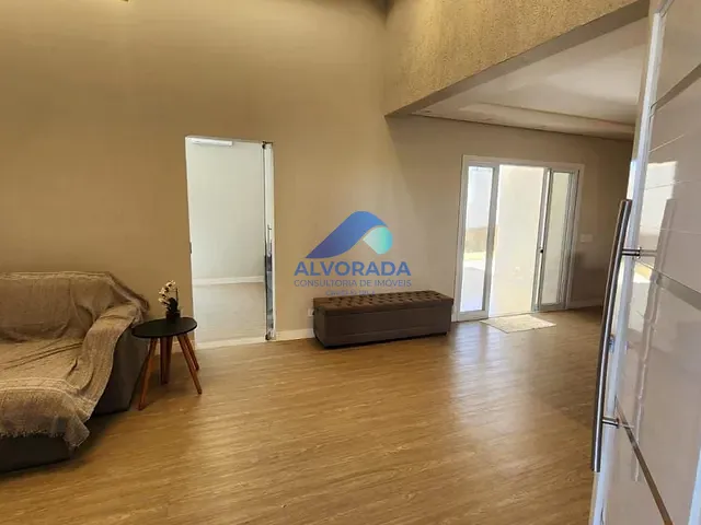 Casa com 1000m² 4 quartos e 4 banheiros, à venda, no bairro Condomínio Residencial Mirante do Vale em Jacareí