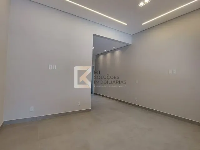 Casa com 125m² 3 quartos e 2 banheiros, à venda, no bairro Jardim Pau Preto em Indaiatuba